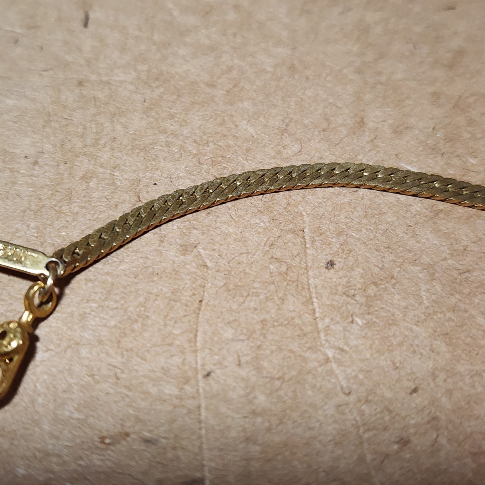 Vintage AVON Gold Tone Necklace Flat Snake Chain 30″ Inches Long Retro Jewelry