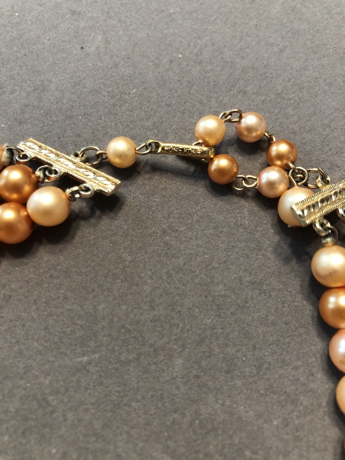 Vtg Retro Japan & Hong Kong Peach Pink Plastic Faux Pearl Necklace & Earrings