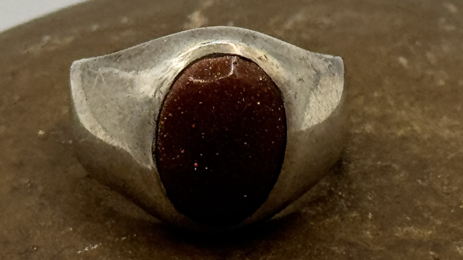 VINTAGE GOLDSTONE Sterling Silver 925 Band RING Sz 6.75