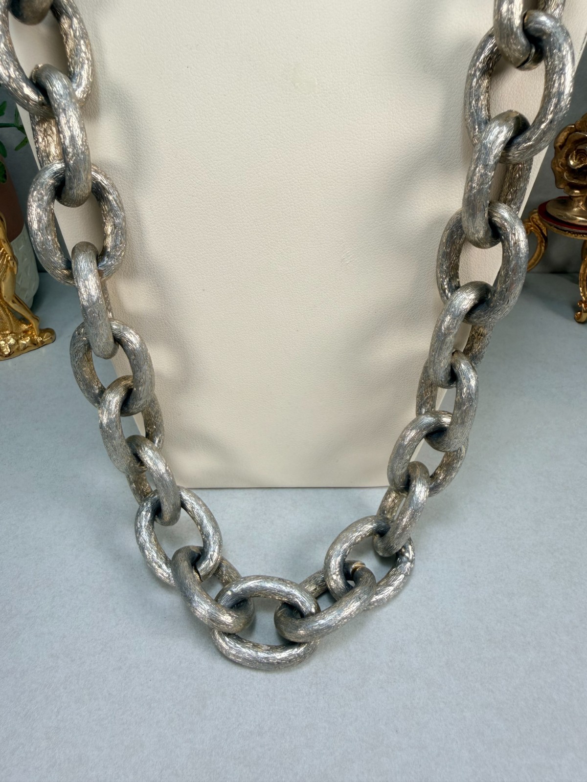 Vintage Coro Necklace Pegasus Silver Link Timeless Trendy Big Chunky Long 29’