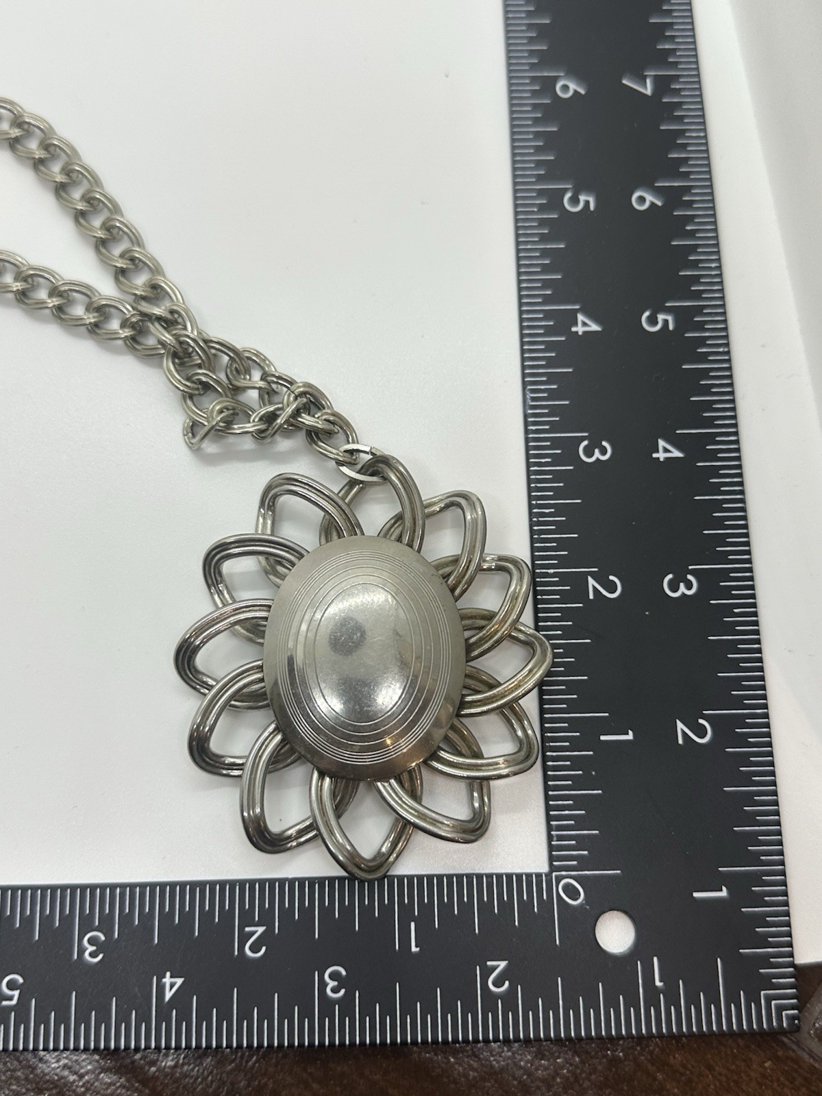 Vintage Retro Mod Flower Statement Necklace 1960’s Silver Toned