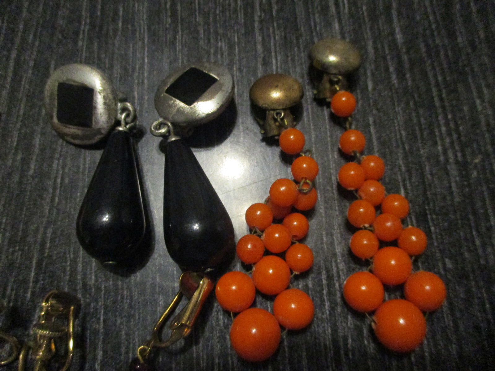 Lot 15 Vtg Estate Assorted Styles Sizes Chandelier Screwback Clip Earrings!48