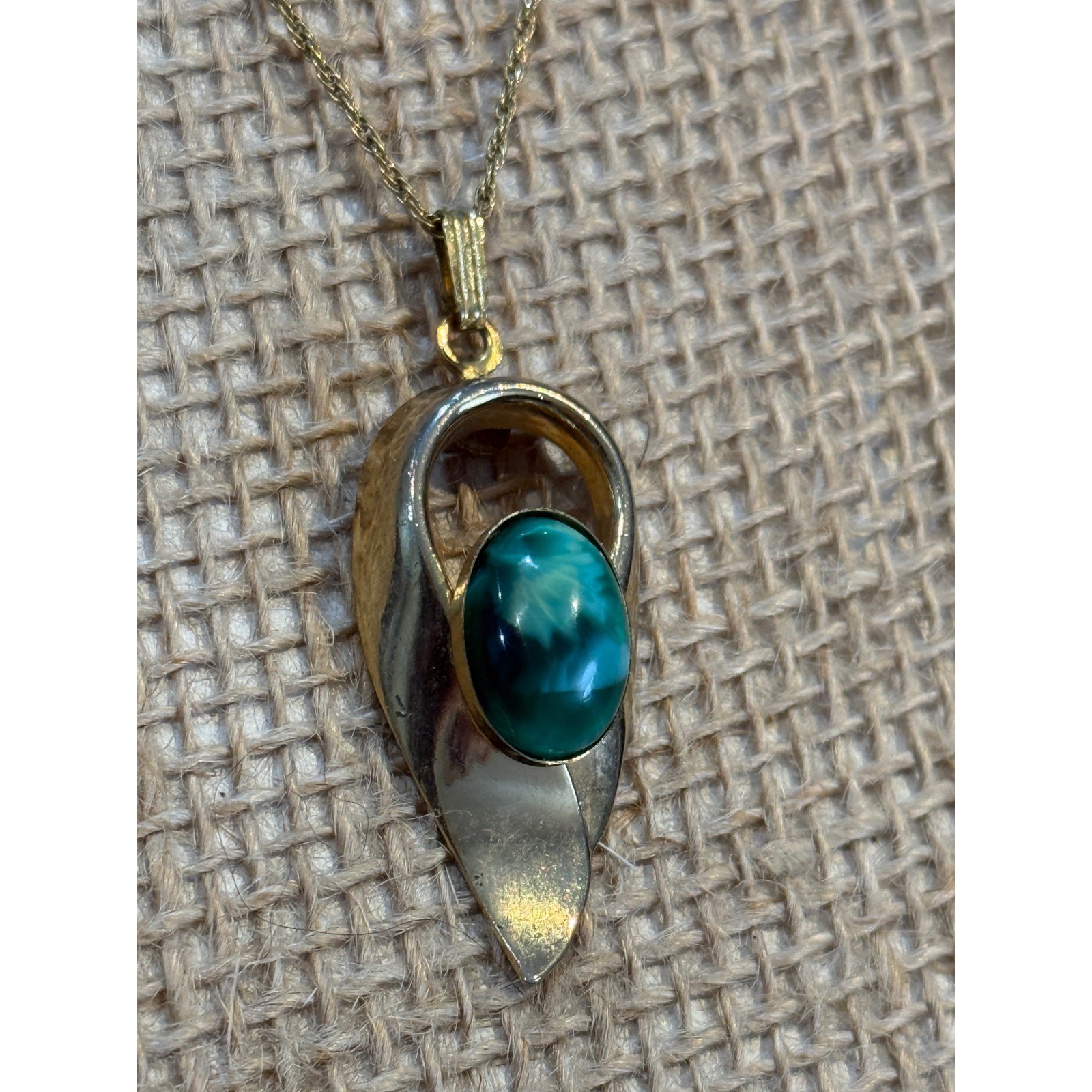 Vintage 12K Gold Filled Teal Green Cabochon Modernist Pendant Necklace 20in