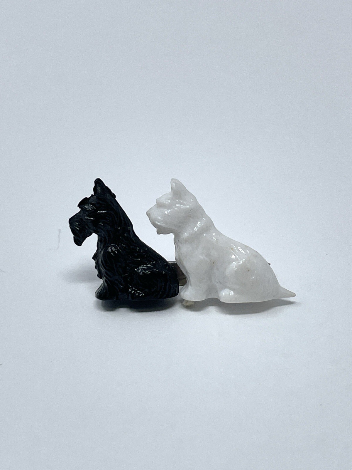 Vintage Scottie Dog Brooch made in Great Britain – Scottish Highland Terrier