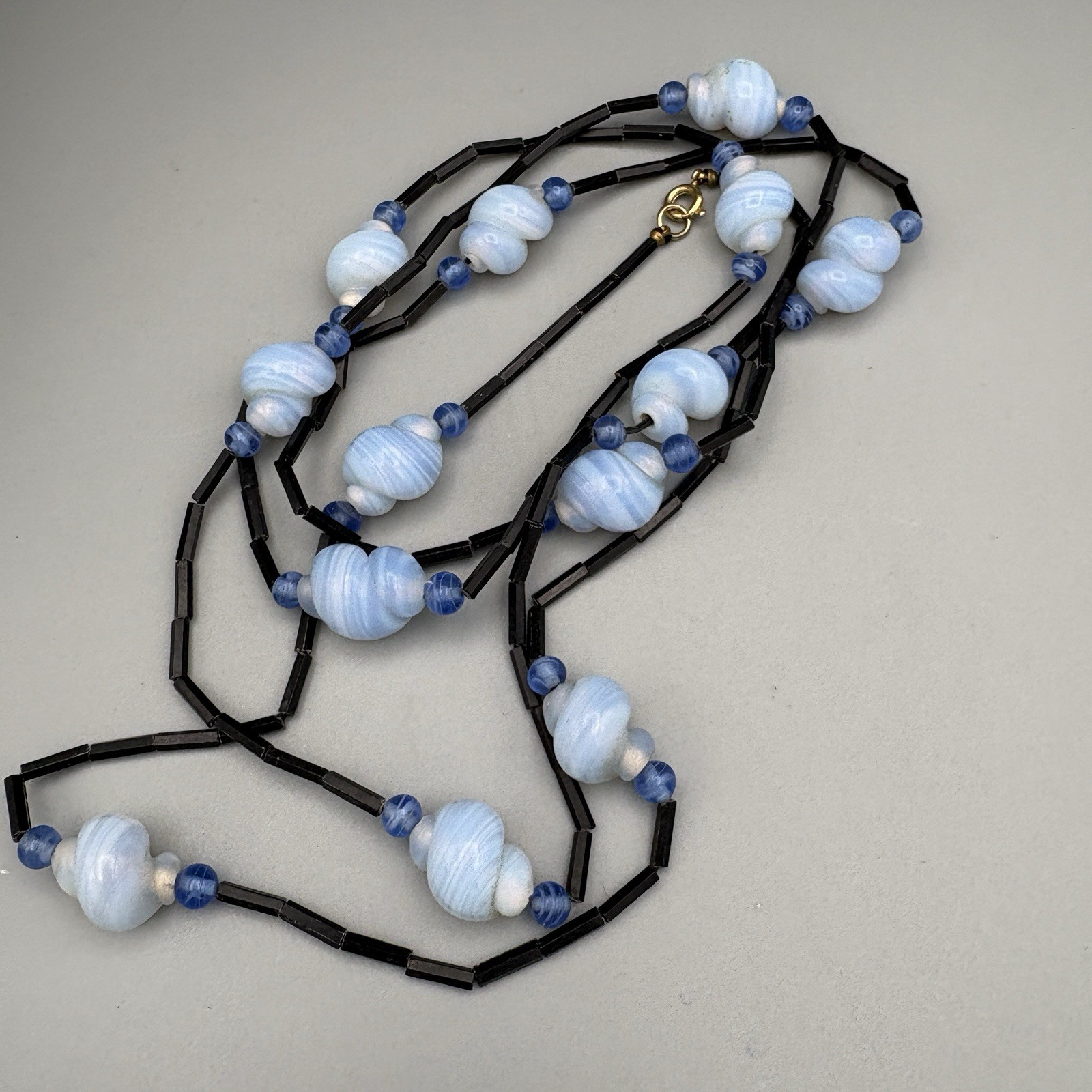 Vintage Art Glass Necklace Blue Black Beach Coastal Twist Snail Flapper 48″