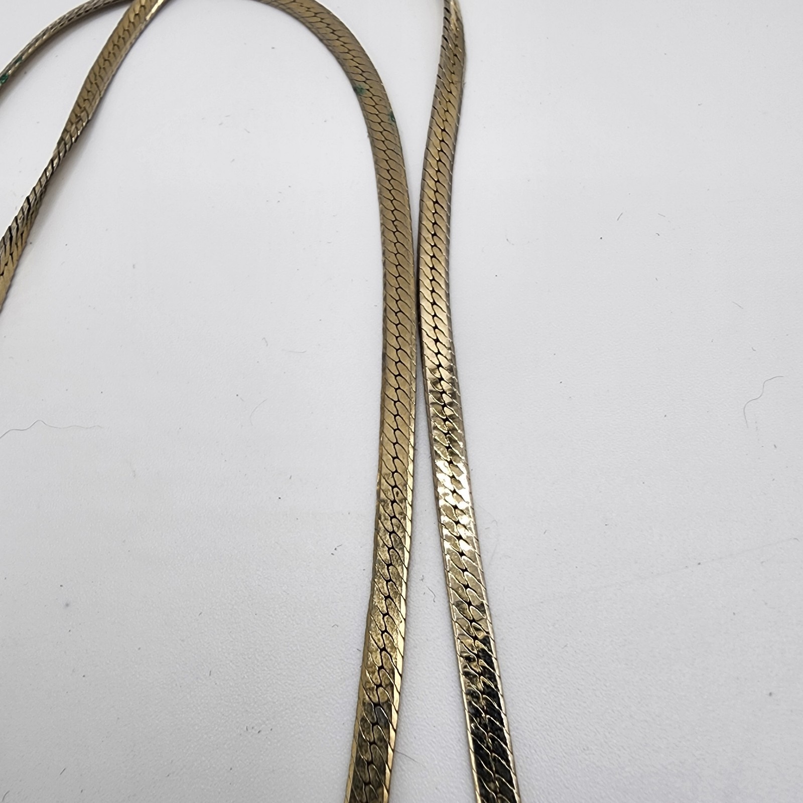 Vintage Gold Tone Snake Chain Style Necklace With Dog Charm Pendant 30″ Long