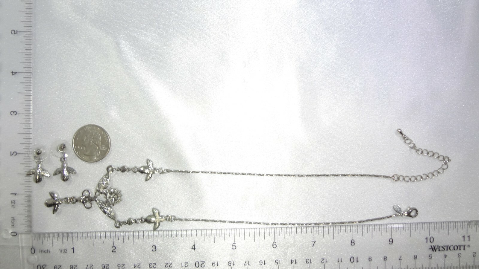 RARE SET! Premier Designs Sparkly Green Rhinestone Angels Necklace & Earrings!