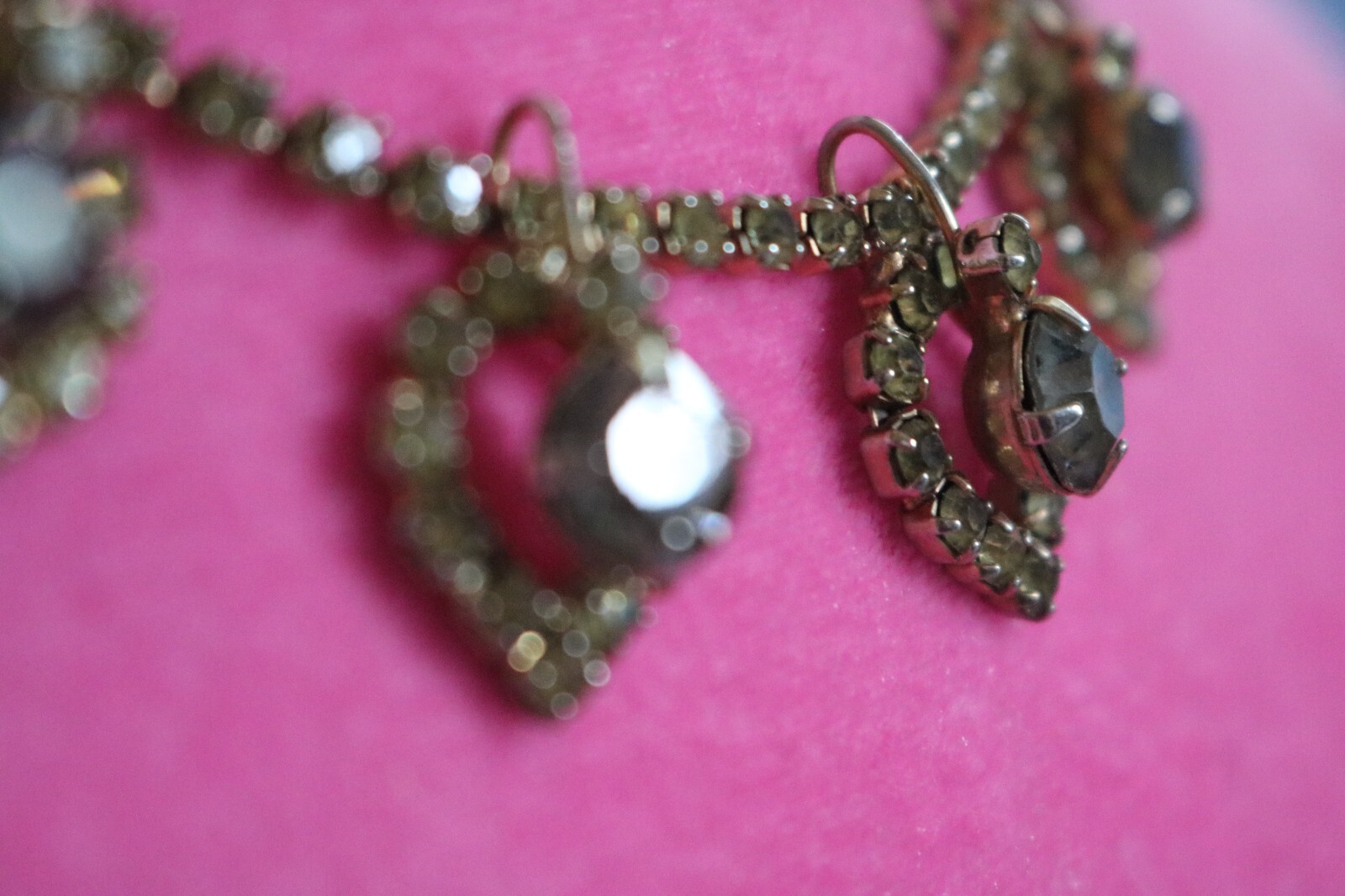 Vintage Rhinestone Necklace Light Citrine Smoky Gray 3-D Effect Prong Set Choker