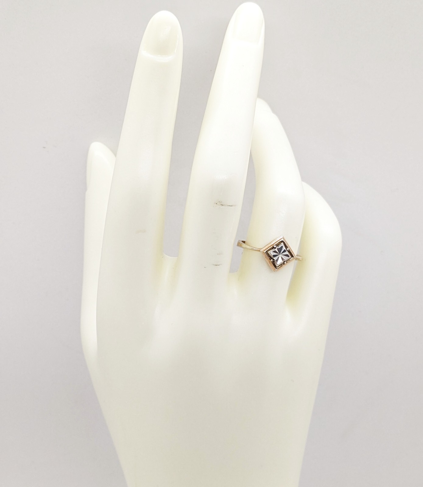Vintage Elegant RING Silver 925 with bright pattern -size: 7US (17.5mm)| UA #132