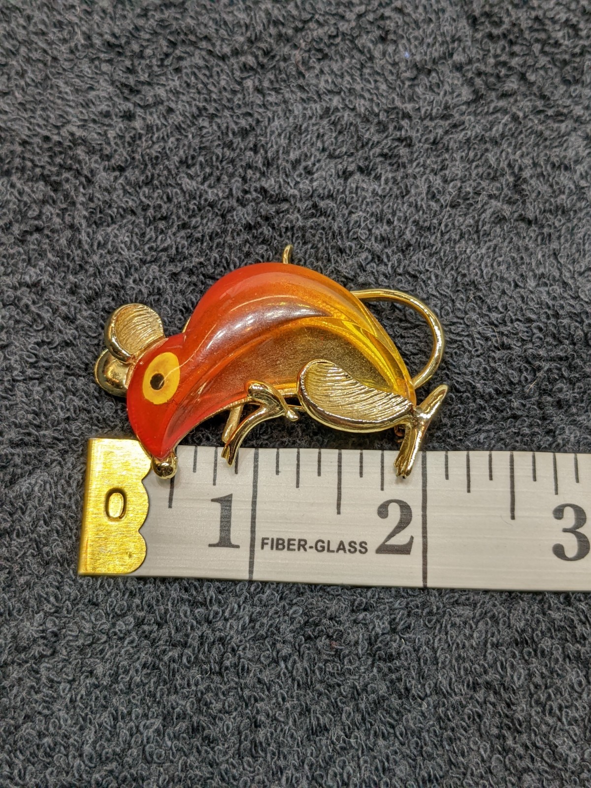Vintage Mouse Brooch Mid Century Lucite Acrylic Figural Gold Tone Novelty Pin