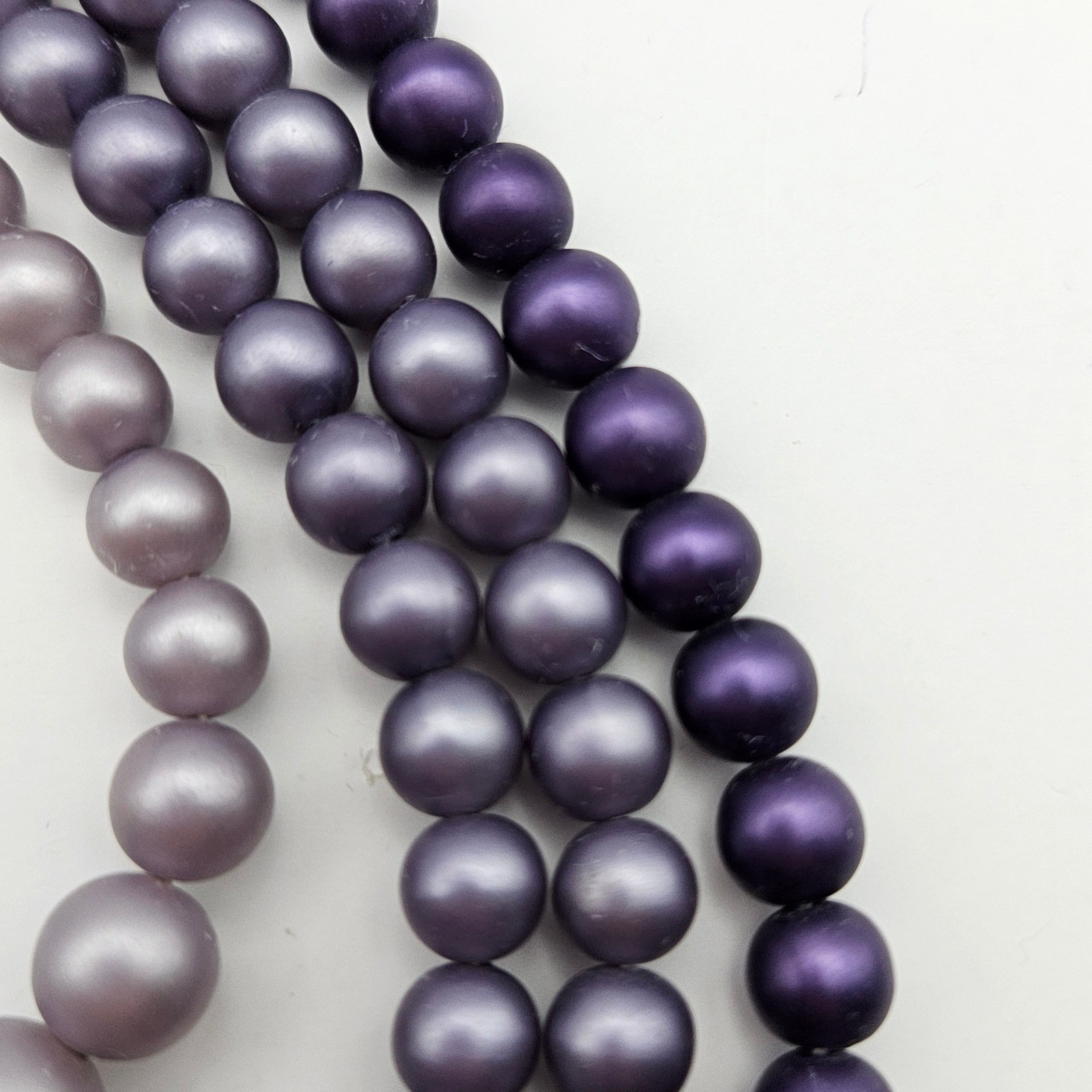 Vintage Purple Ombre Faux Pearl Bead 4 Strand Bib Necklace Graduated Lavender