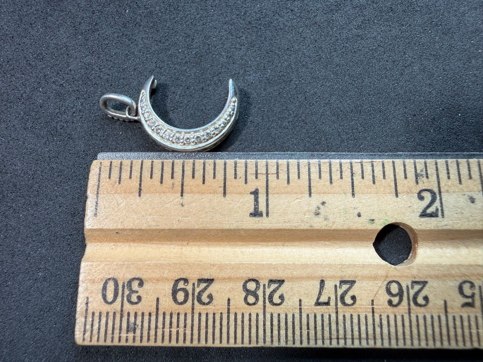 1.22g Vintage Sterling Silver 925 Crescent Moon Pendant Sparkling Accents M
