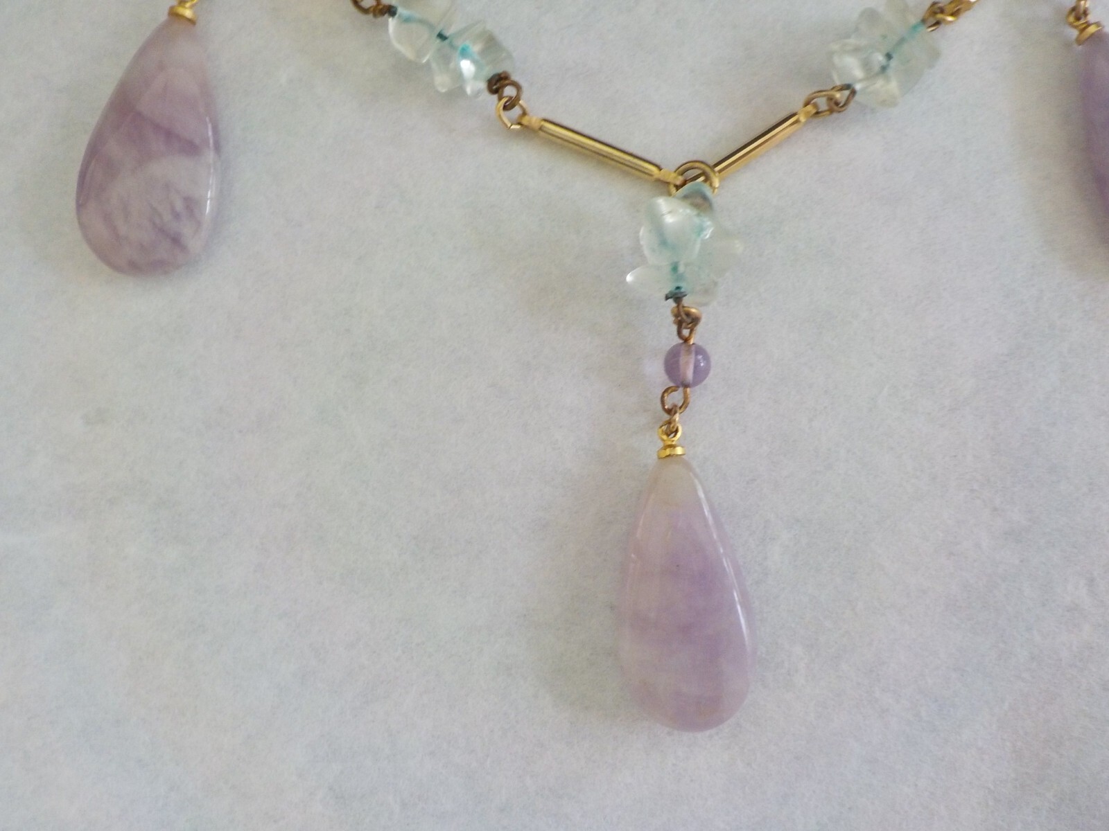 Hobe Amethyst ?? Teardrop & Dyed Chip Gold Tone Metal Clasp Necklace Signed No.