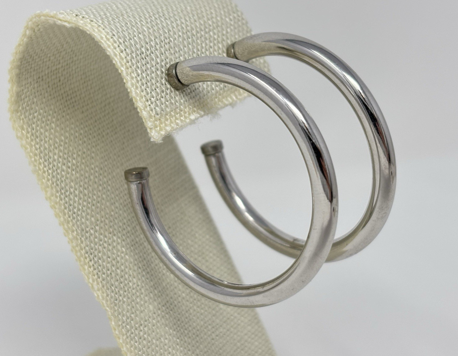 Vintage 90’s MONET Large Tube Hoop Earrings Silver Tone 4mm