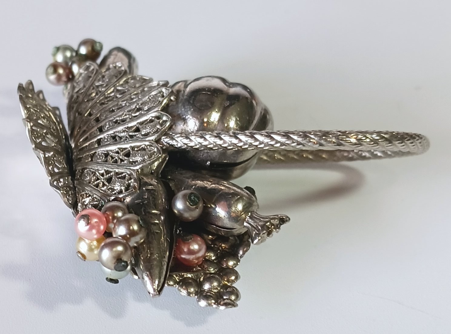 Unusual Ornate Silver-tone Vintage Harvest Veggie & Fruit Basket Brooch