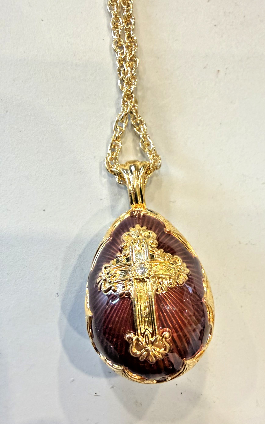 BerebiI Cross Egg pendan SOLD BY EDGAR BEREBI NEW OLD STOCK signed Certificate .