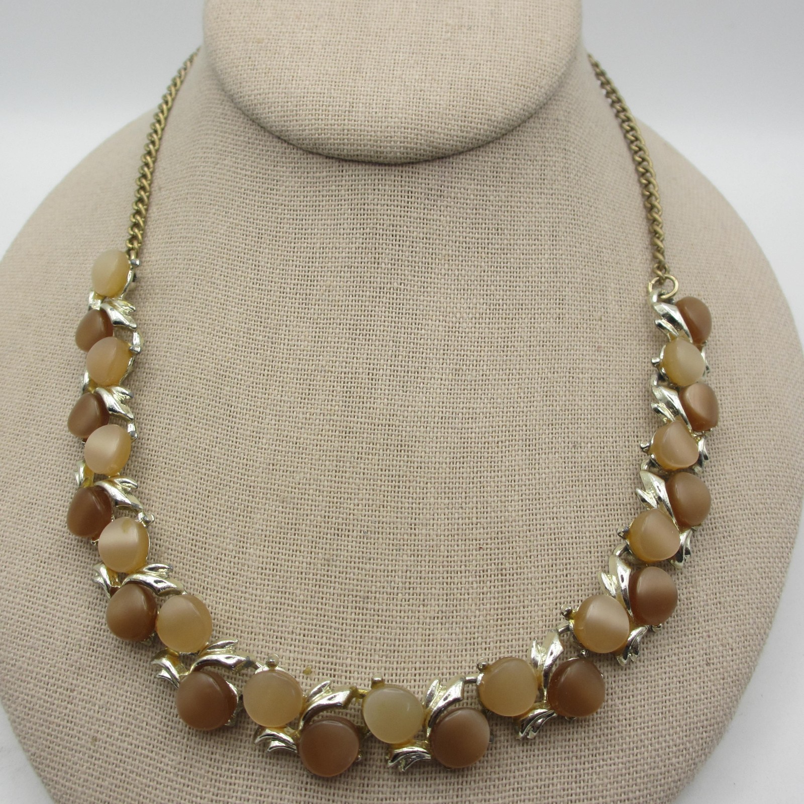 Vintage Thermoset Necklace Brown Gold Tone 20 Inches