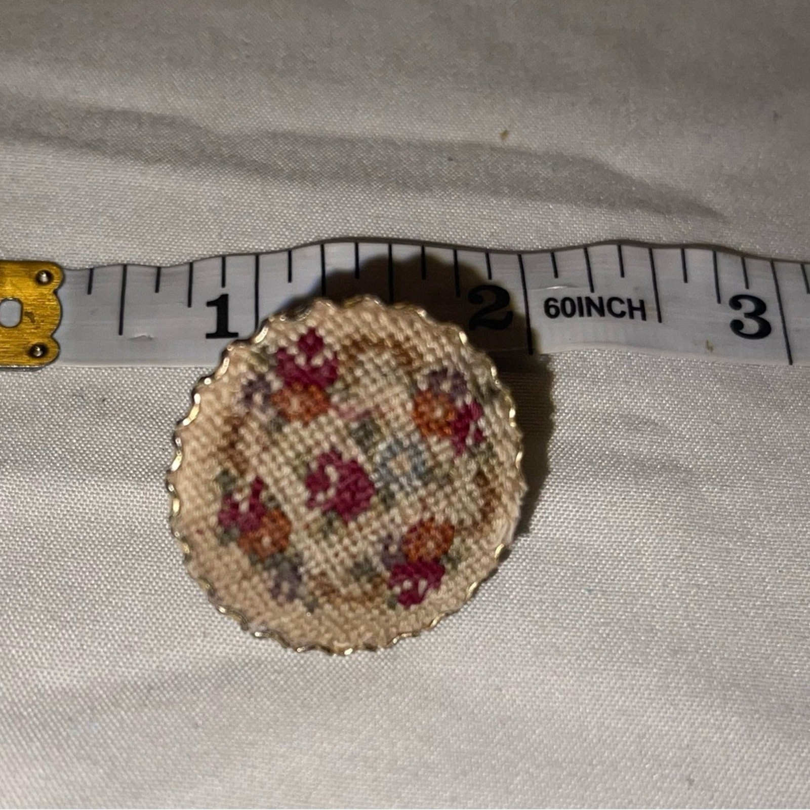 Vintage Floral Embroidered Gold-Tone Cuff Link