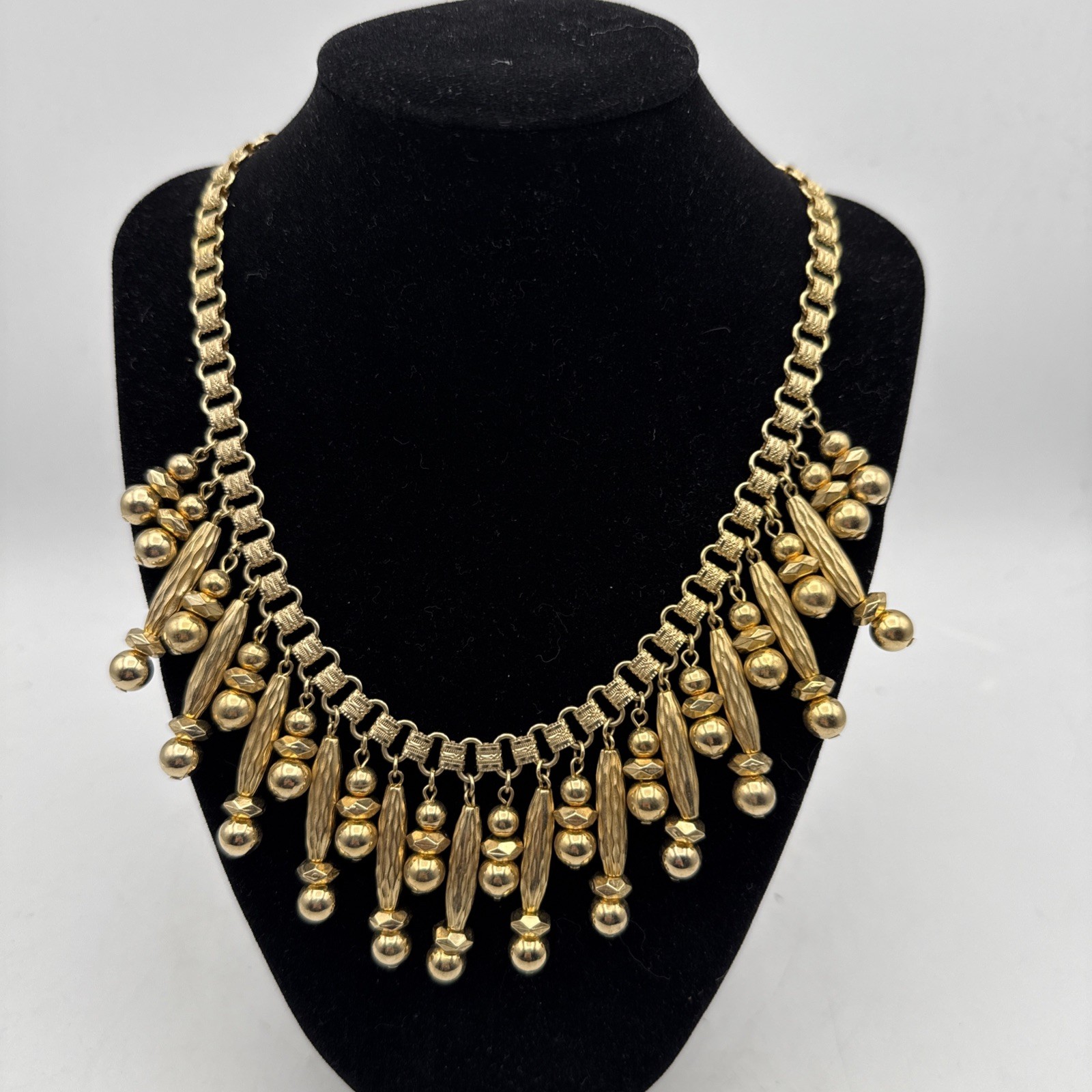 Vtg Coro Textured Dangle Fringe Gold Tone Necklace Fancy Book Chain Versatile