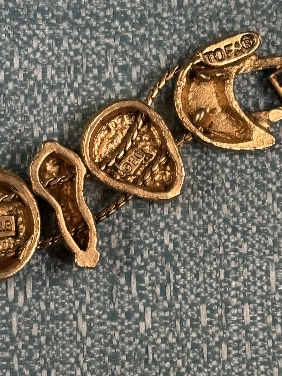 Vintage 1990’s TOFA Baseball Theme Bracelet Charms Gold Tone Made In Korea