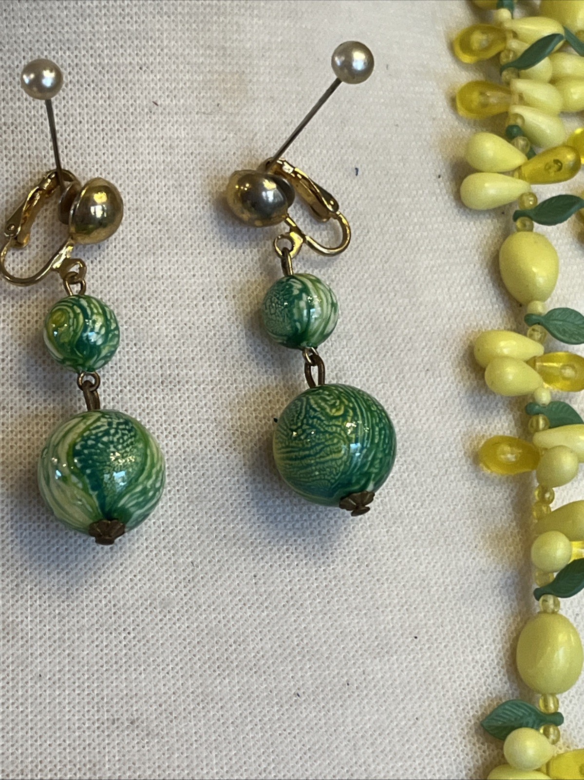 Vintage 2 Strand Tutti Fruity Lemon Necklace Czech Dangle Drop Clip Earrings Set