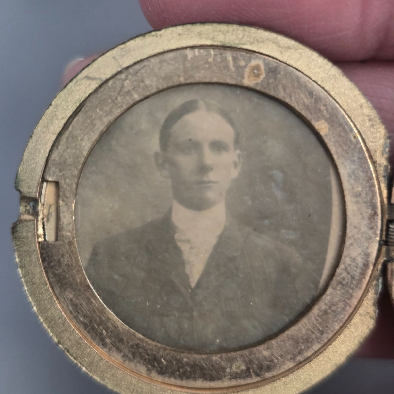 Victorian Gold-Filled/Gold-Plate Engraved Gemstone Photo Locket w/ Opal & Gems