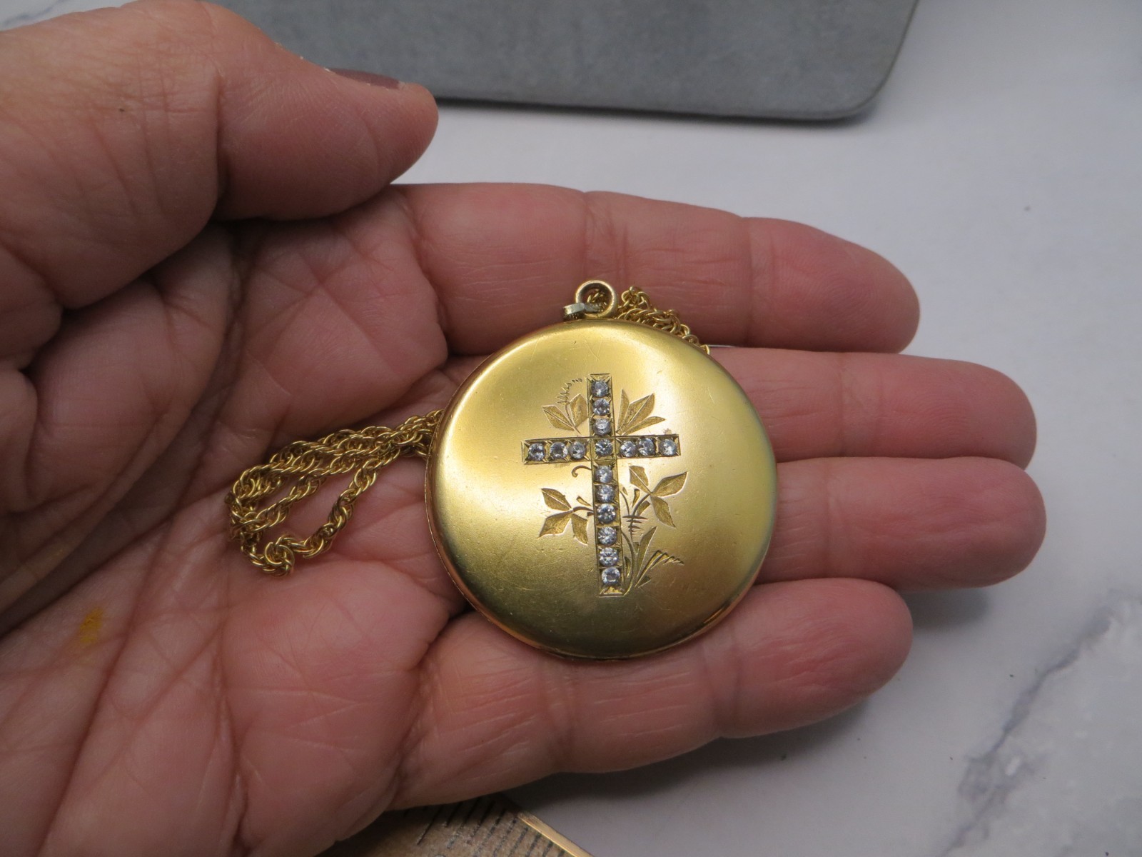 Vintage B&B 14k GF Yellow Gold Filled Chain Necklace Large CZ Cross Locket #408
