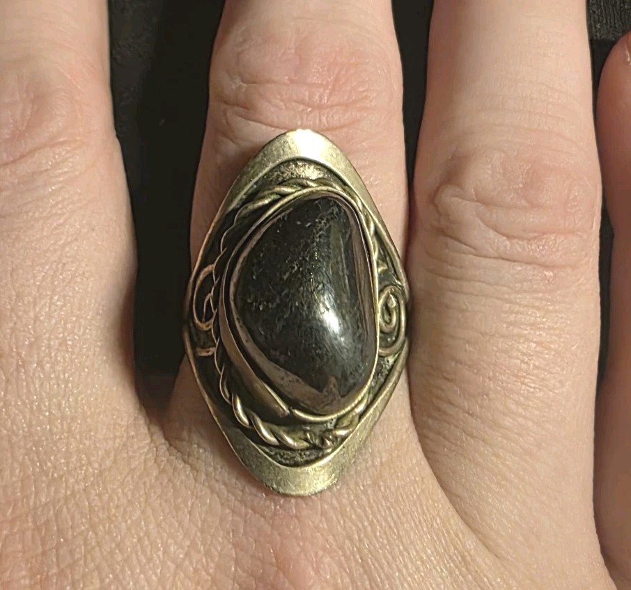Large Vintage Silver Plated Hematite Dark Metallic Black Stone Adjustable Ring