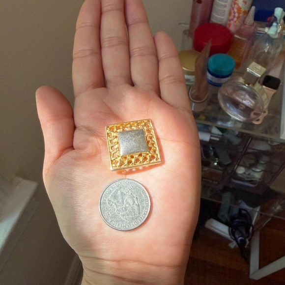 Vintage clip on Square gold and silver earrings