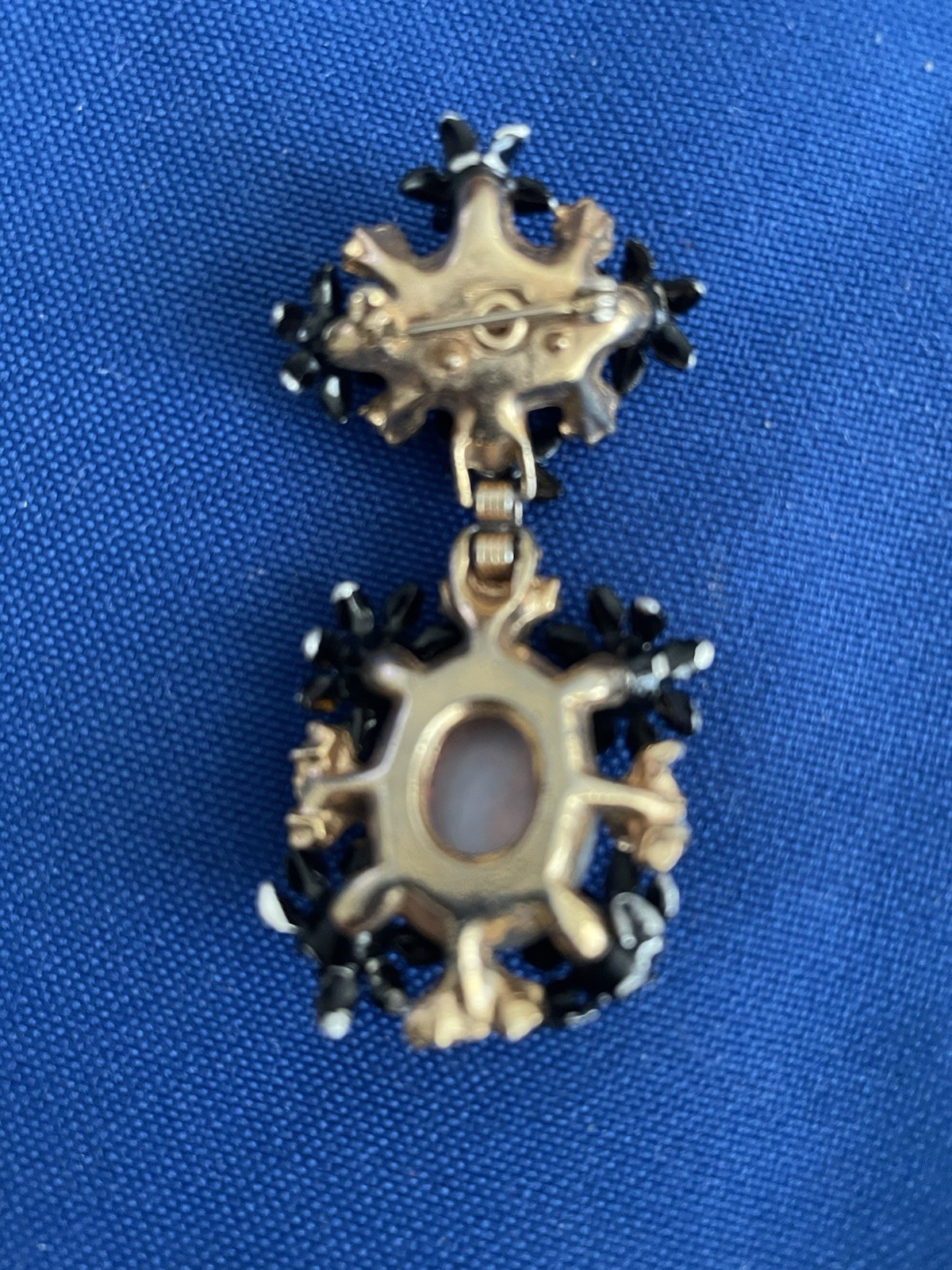 Vintage Dragon’s Breath Faux Fire Opal Glass Brooch Pin