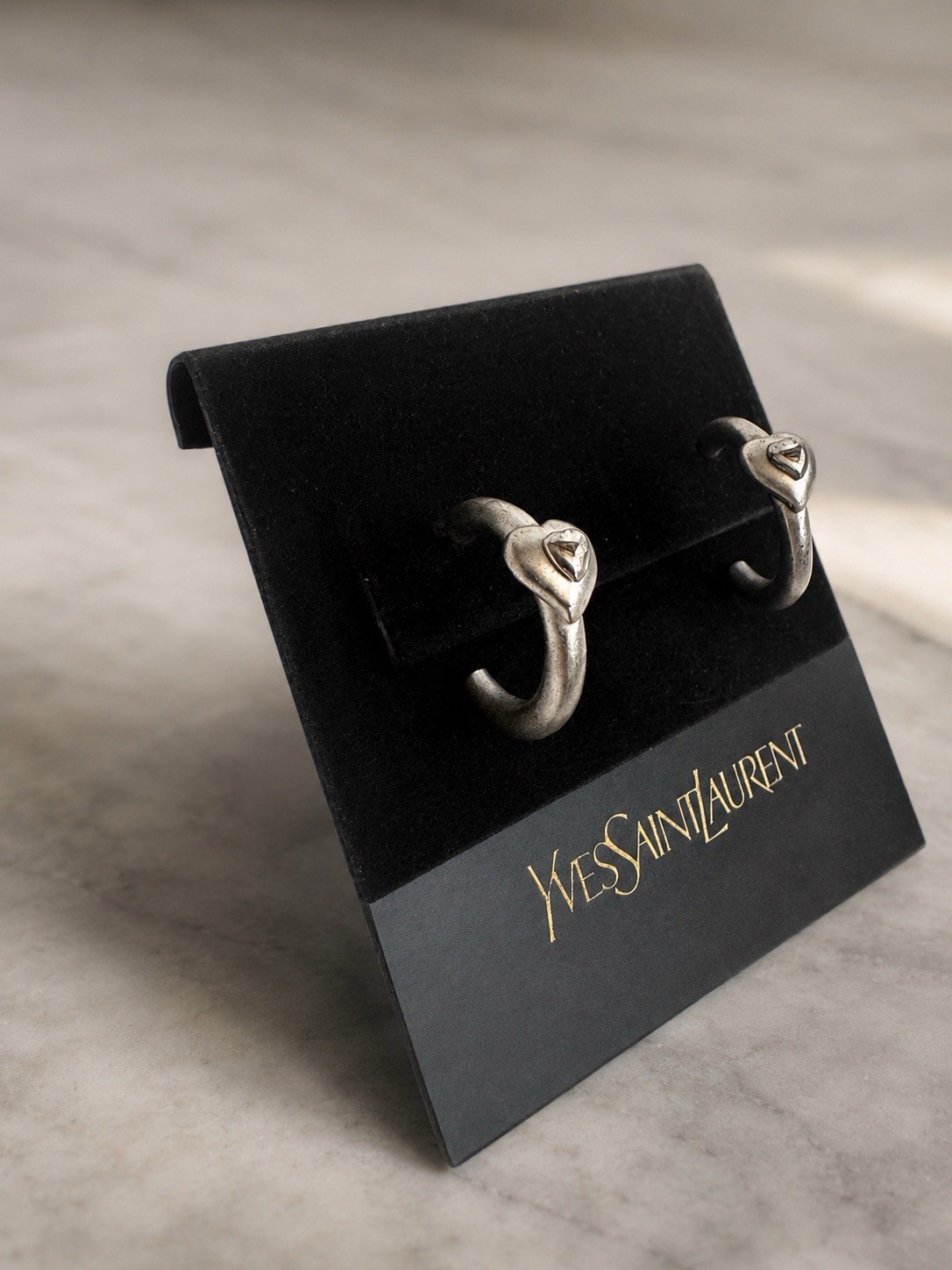 NWT YSL YVES SAINT LAURENT Brushed Silver Tone Heart Hoop Vintage Earrings