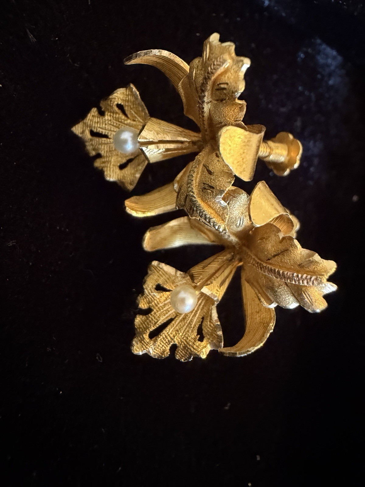 Vintage 18k/750 Gold Screw Back/Non-Pierced Orchid Earrings w/Pearls