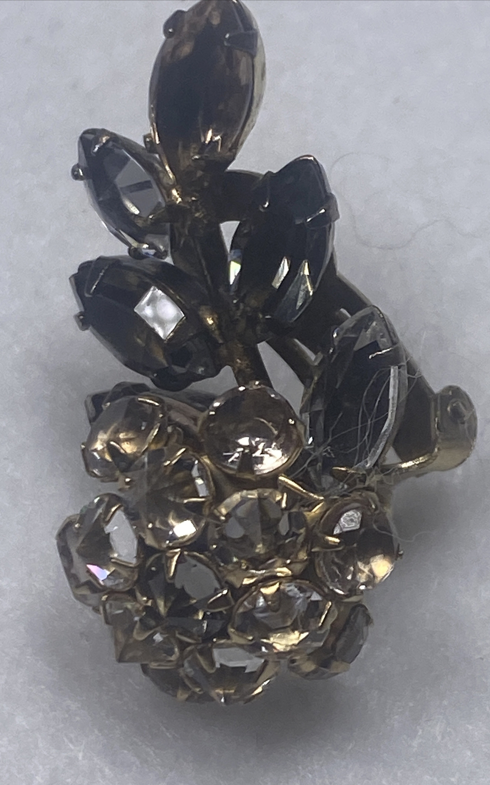 Vintage Signed Schreiner New York Rhinestone Gold Tone Earrings