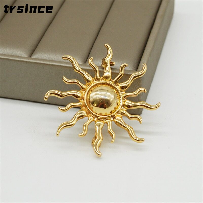 Vintage Enamel Flower Brooch Women Men Jewelry Gift Collar Decor Badge Corsage
