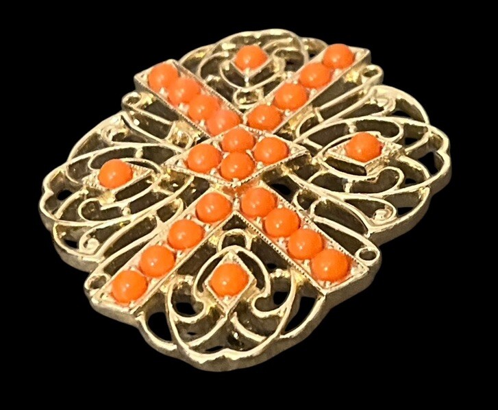 Vintage Sarah Coventry Gold Tone Filigree Coral Colored Beaded Brooch Pin