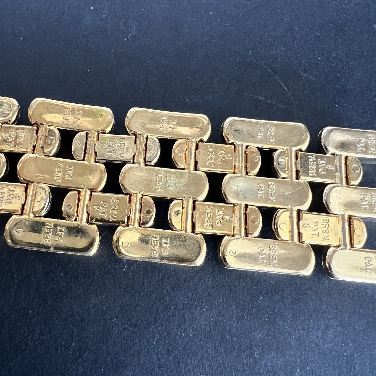 Vtg Italian Bracelet Brev. Pat. gold Plate 1960s Mid Century 8″ (CLASP DAMAGED)