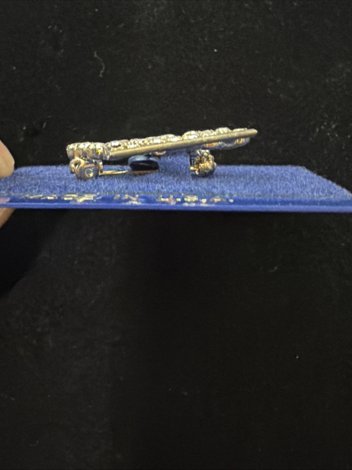 Rhinestone Gold Tone YES Brooch