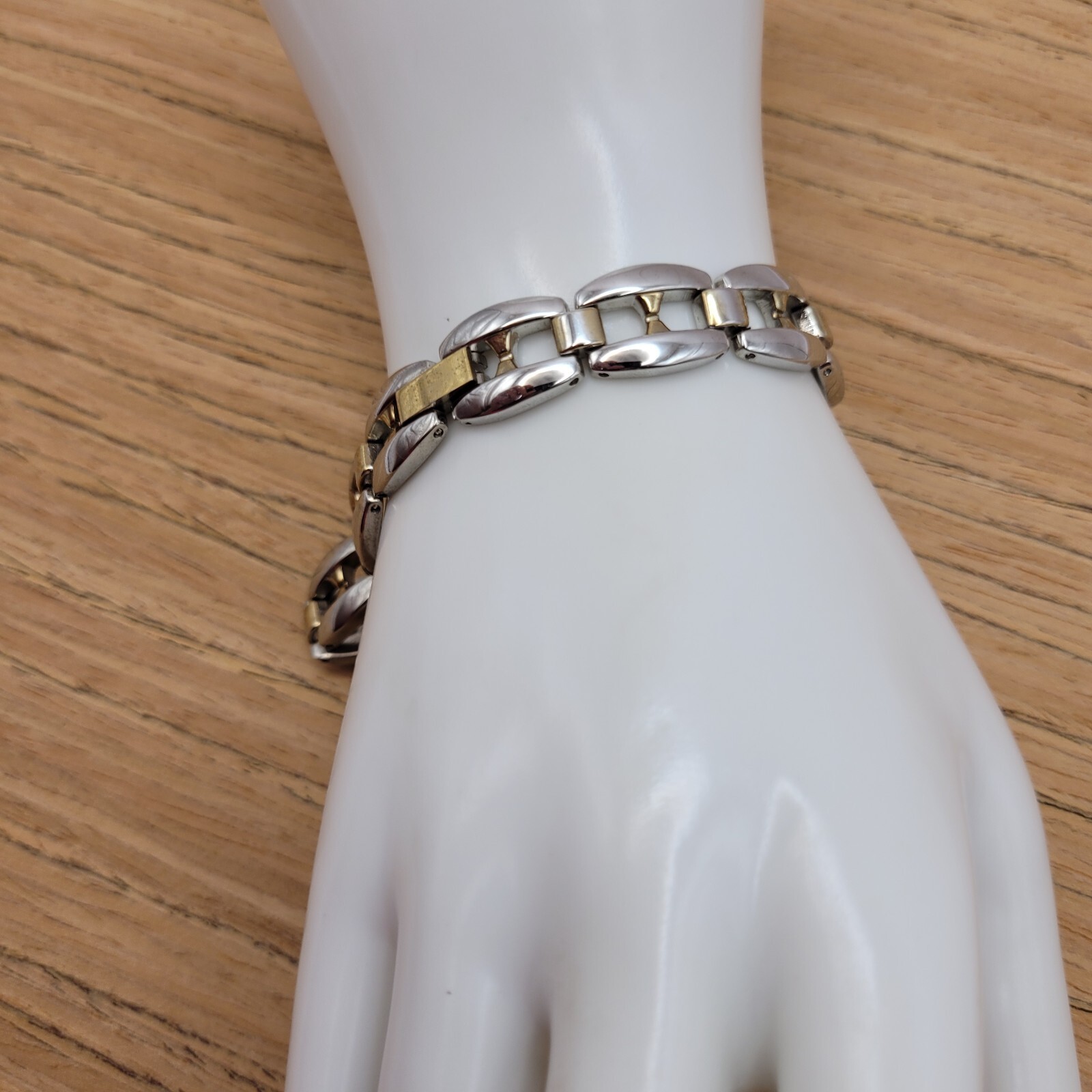 Bold Chunky Link Classic Style Stainless Steel Plated Two Tone Bracelet 7.5 Inch