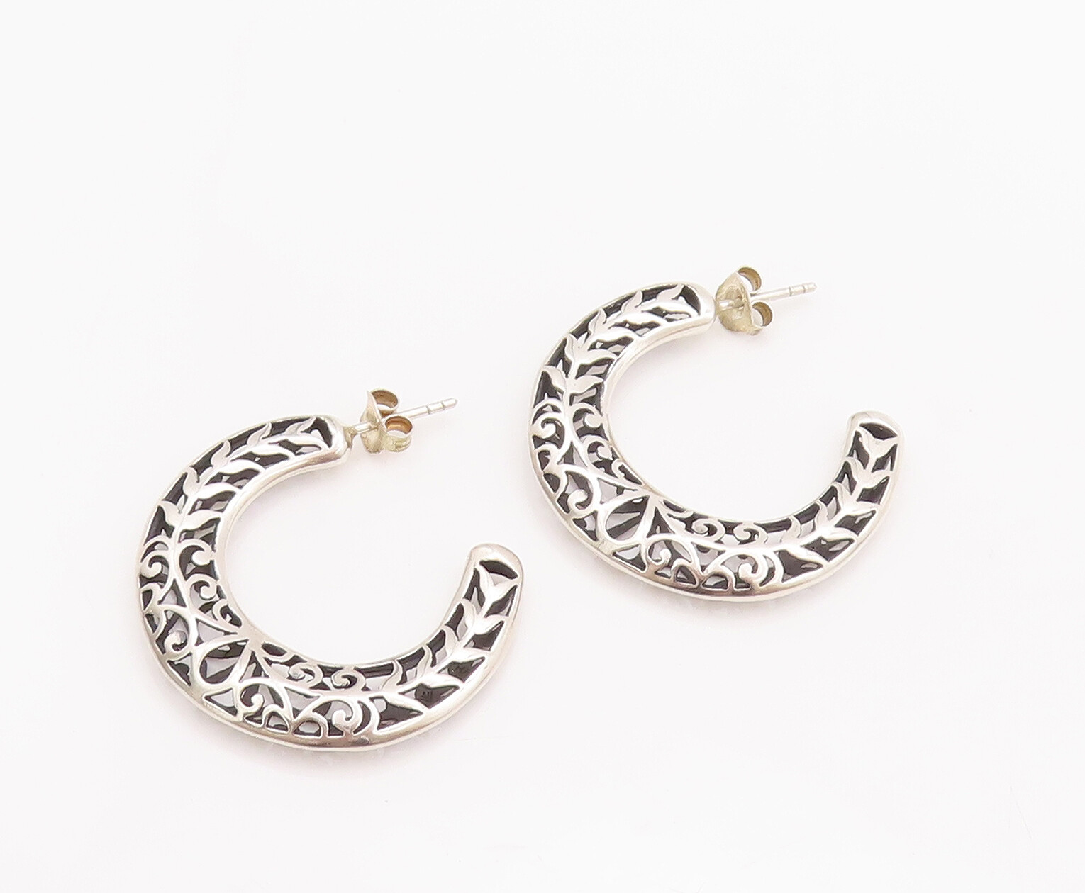 925 Sterling Silver Vintage Earrings Solid Swirly Carved Open Hoops EG12983