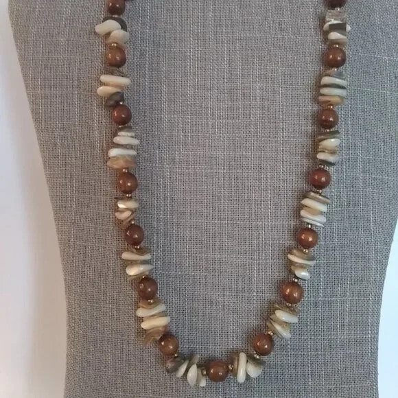 Vintage 70’s Natural Stone Chip & Wood Bead Necklace – 21 inches long