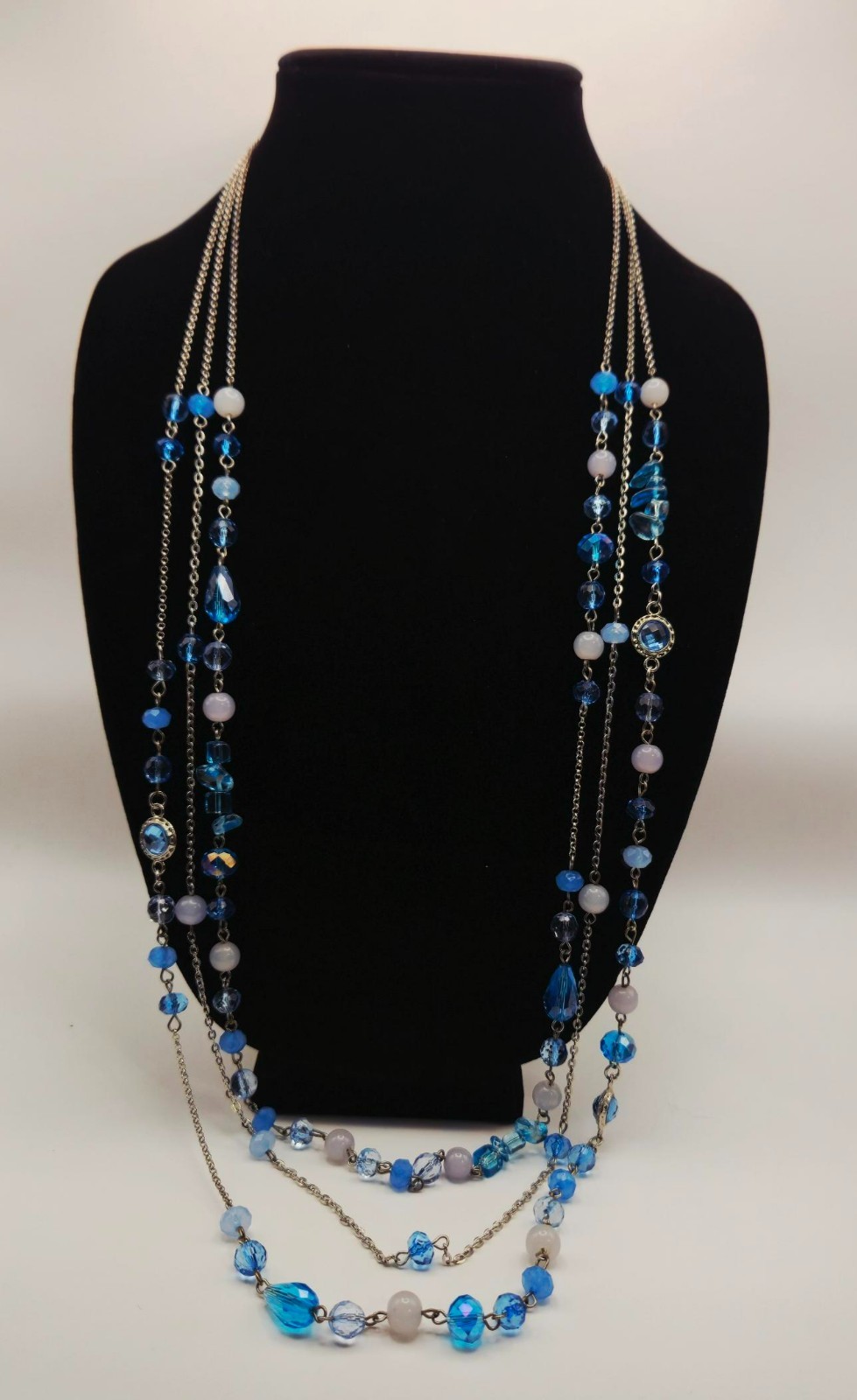Vintage Triple Strand Blue Glass Bead Necklace Silver Tone Chain Unbranded Multi