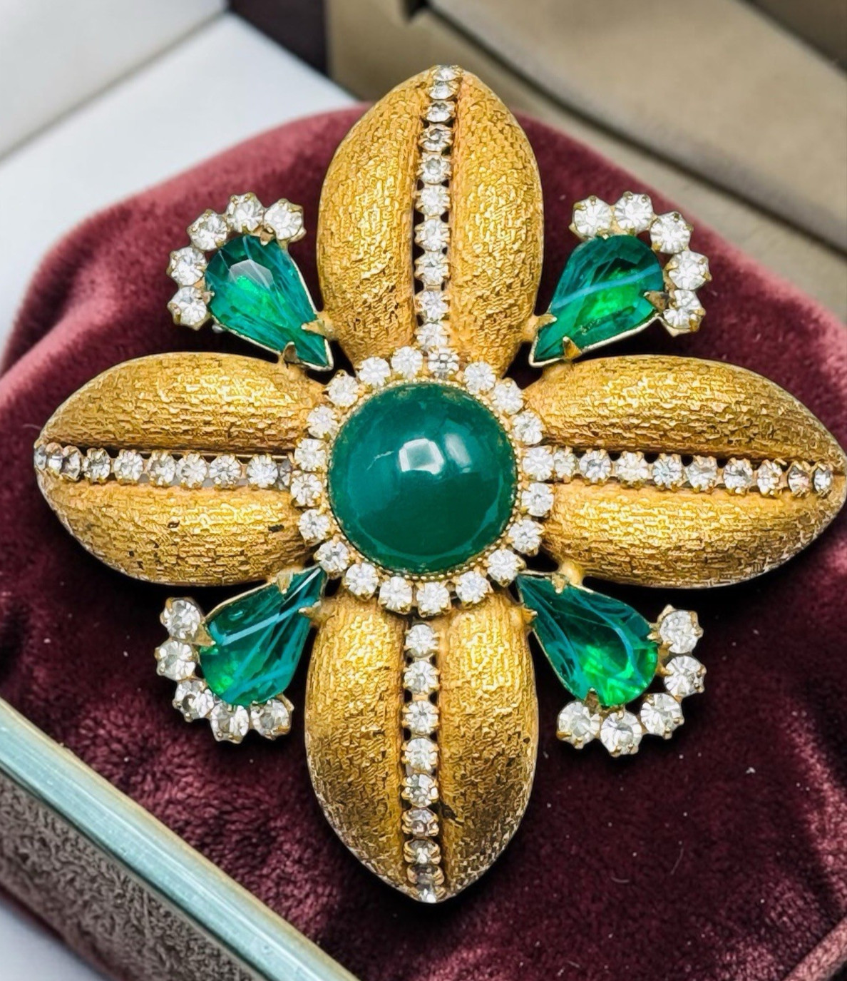 Vintage Kramer? Flawed Emerald Rhinestone Maltese Cross Brooch Pin