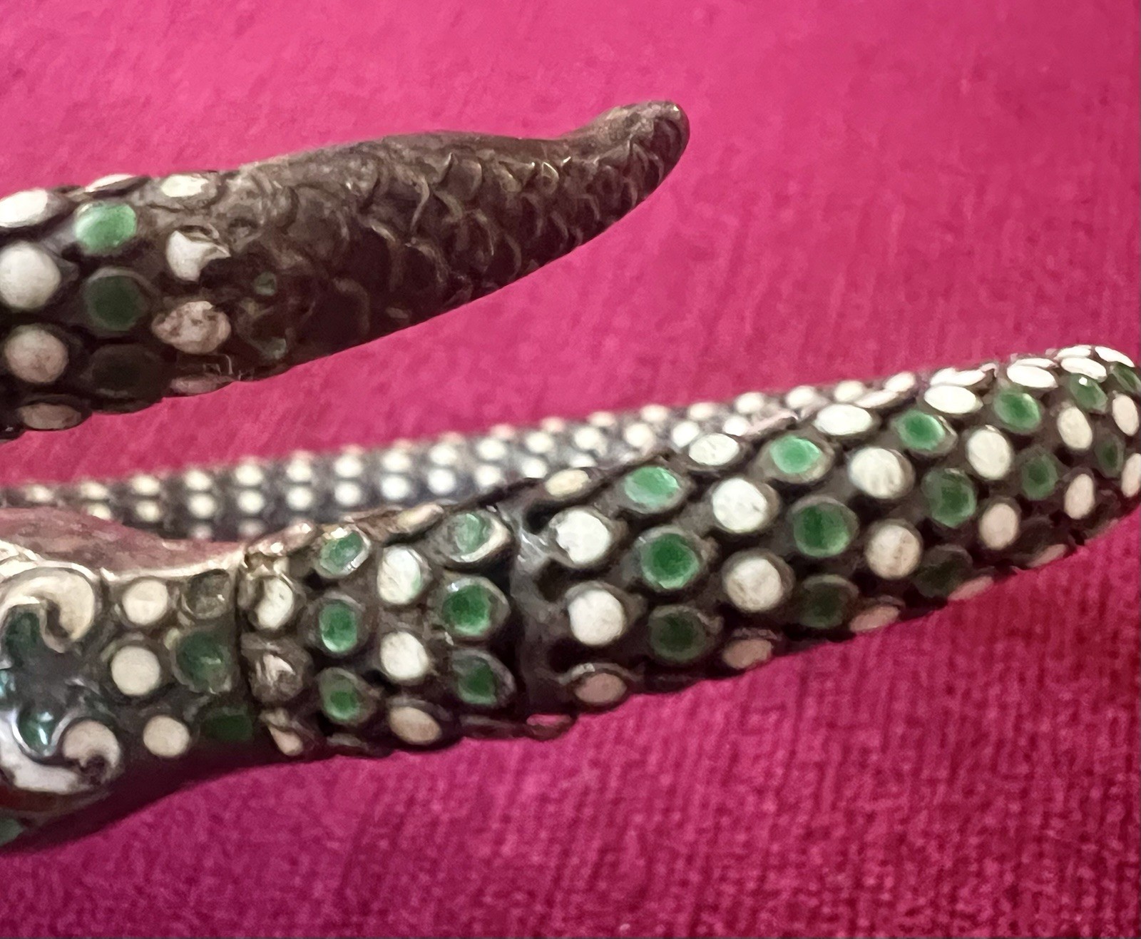 FABULOUS RARE ANTIQUE WHITING DAVIS ENAMELED WRAP SNAKE BRACELET.