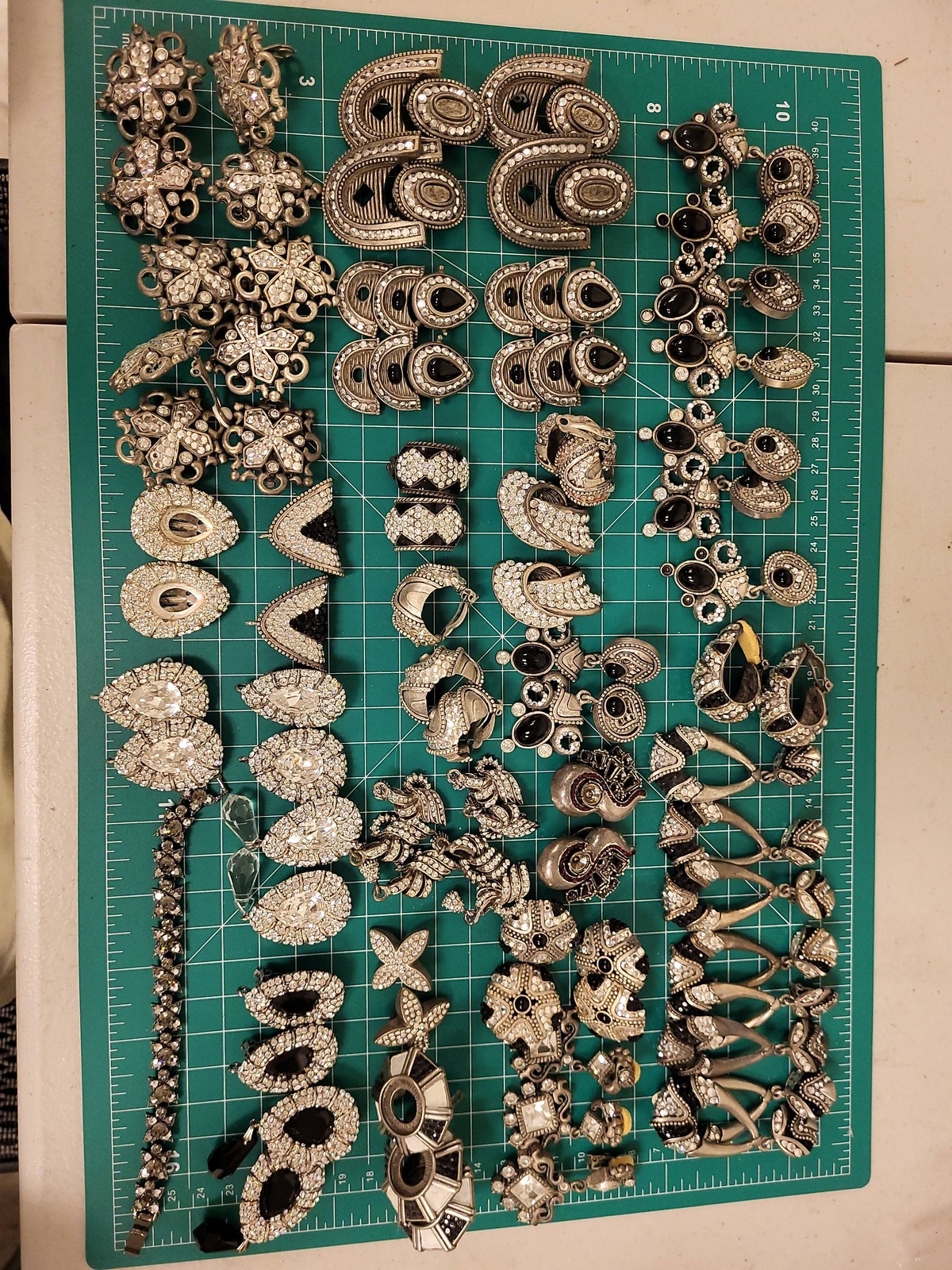 Vintage Costume Jewelry Lot Rhinestone Earrings Clip On Silver Tone 2lbs+