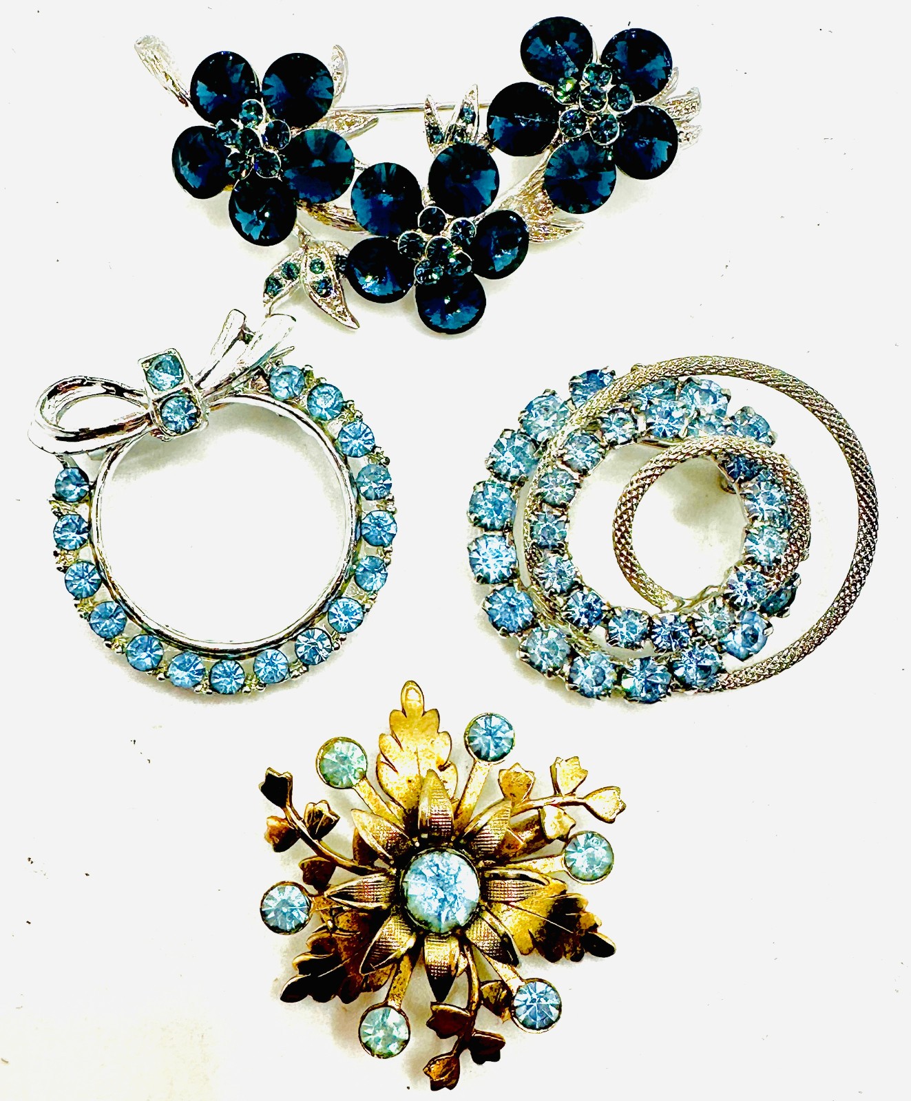 Lot 4 Sparkly Light Sapphire Blue Silver Gold Tone Flower Round Pins Brooches