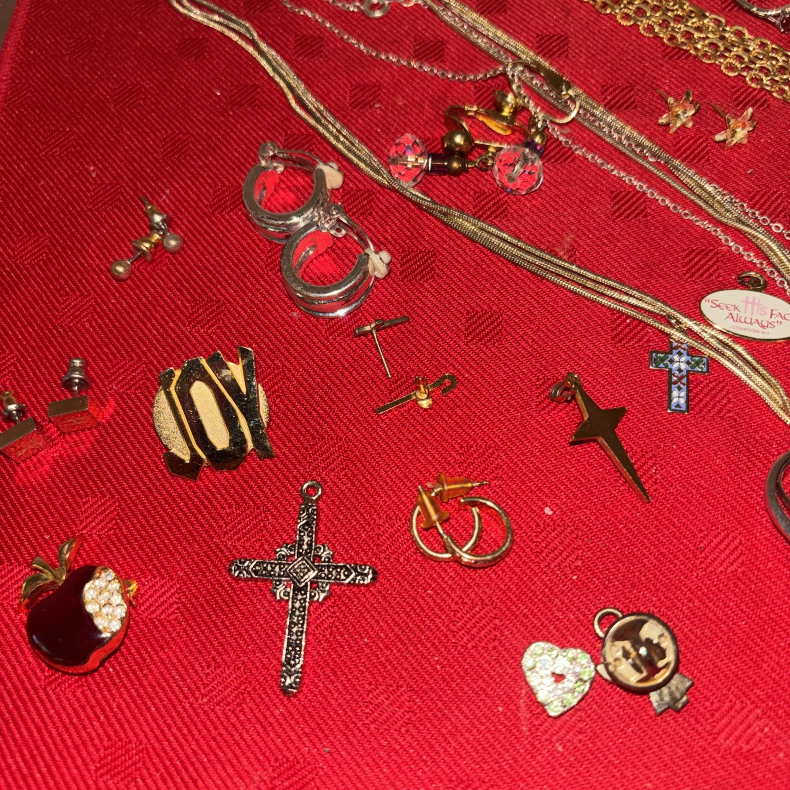 Vintage Estate Jewelry Lot-All Wearable Mix Estate Find- #062326