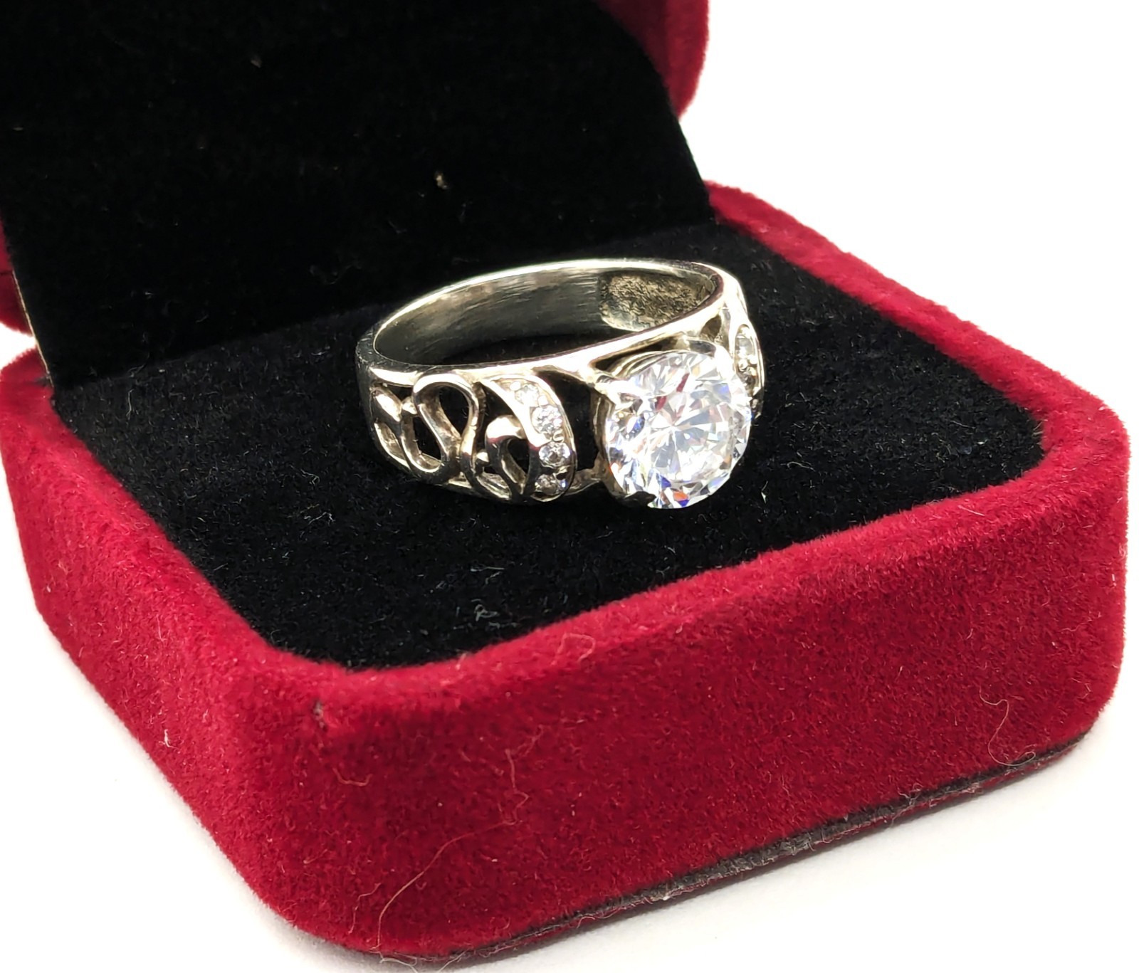 Vintage Elegant RING Silver 925 with Bright Stone -size: 8.75US (18.5mm)| UA #56
