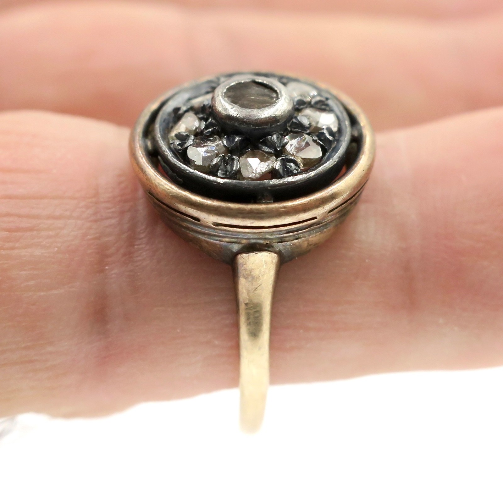 Vintage Georgian 14k Yellow Gold 14k Natural Rose Cut Diamond HALO Ring Size 8.5