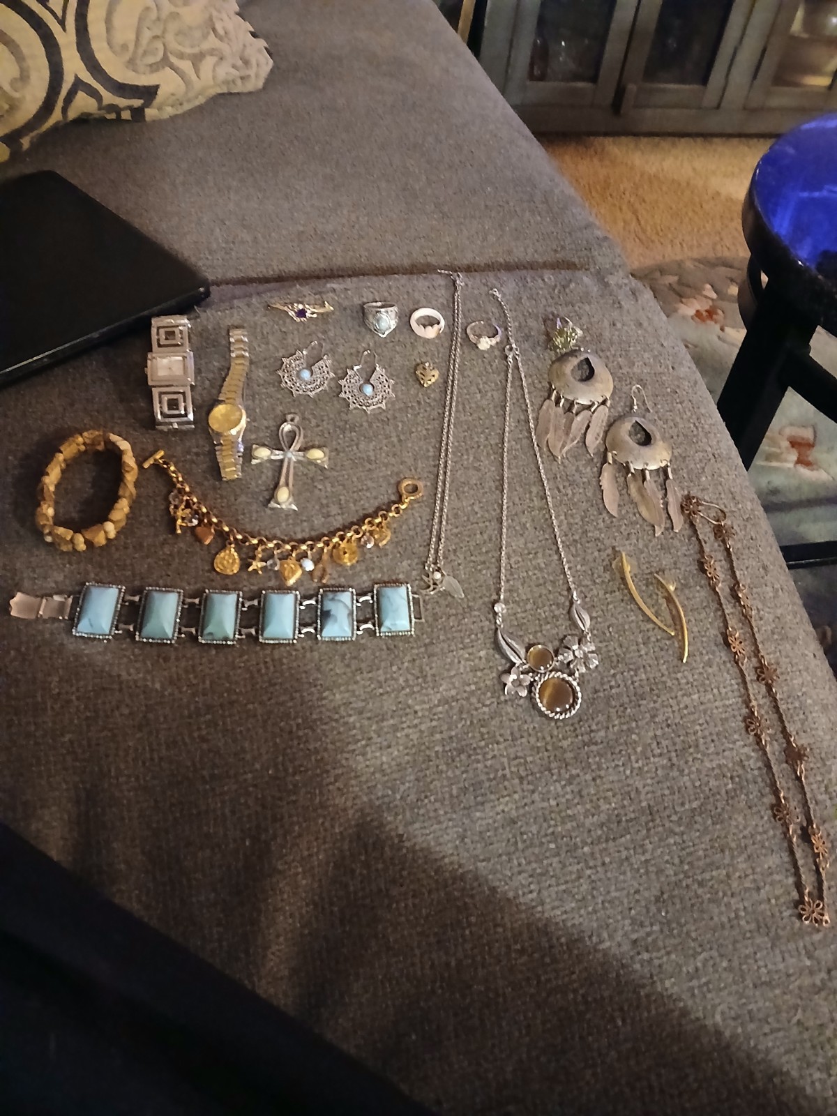 Vintage jewelry lot, Rings, Bracelets, Necklaces , Watches, earrings etc. 21 pc.