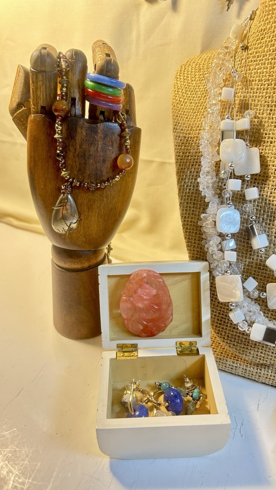 Vintage/Estate/Modern Jewelry Lot 40+piece, Natural Stone/MOP/Abalone